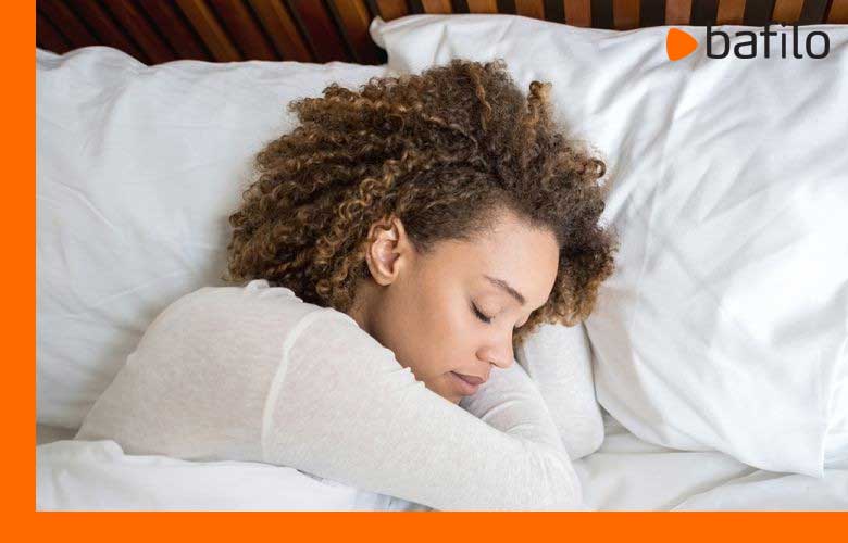 چرا باید بدون سوتین خوابید؟