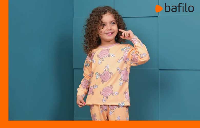 مقایسه-ست-لباس-راحتی-دخترانه-نخی-و-مخمل؛-کدوم-بهتره؟[جنس-مناسب،-ویژگی-ها-+-توضیحات]